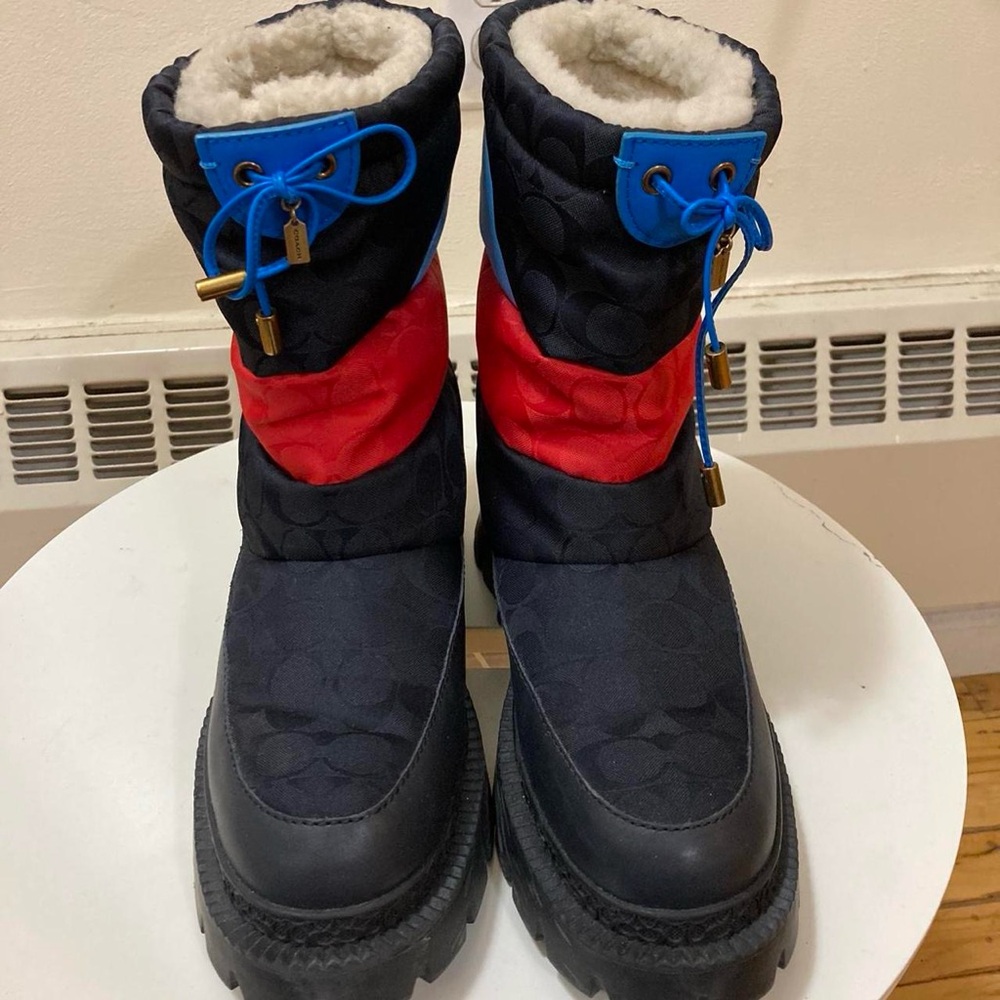 Coach winter boots 🎿⛷️
